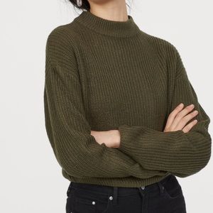 🌸H&M Knit-Mock Turtleneck Sweater